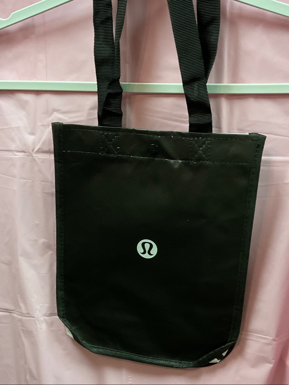 Small lululemon athletica Black and White Vertical Logo Tote